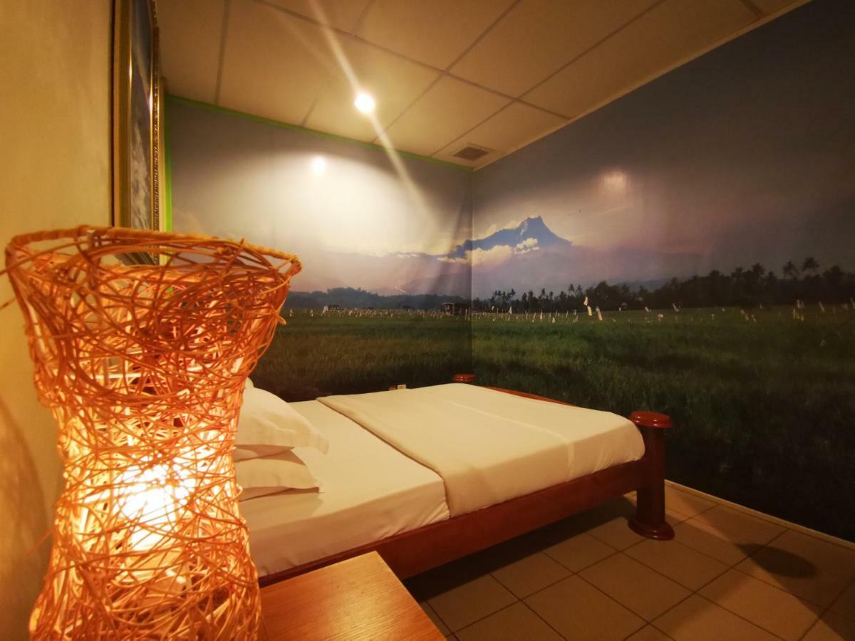 Masada Bed & Breakfast Кота Кинабалу Екстериор снимка